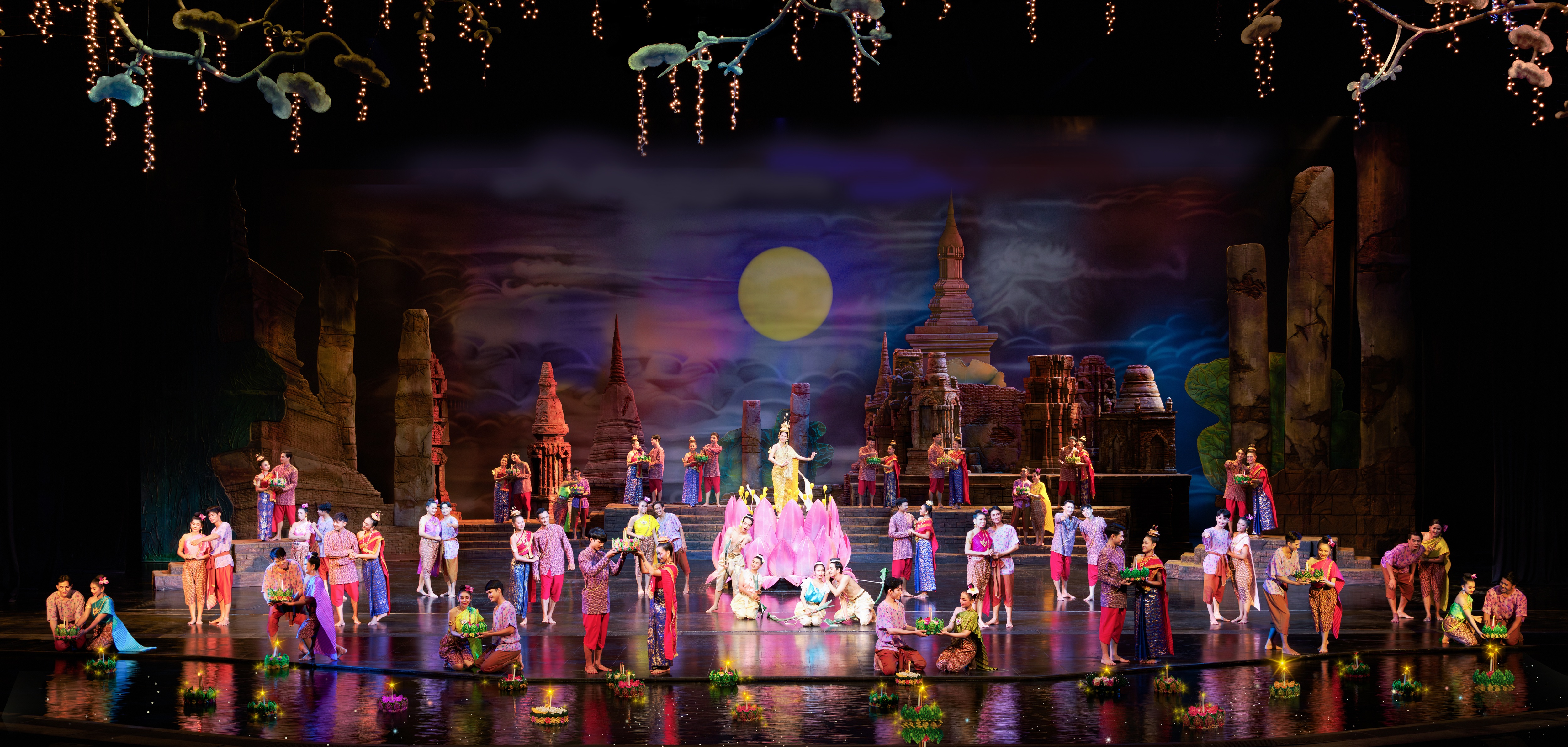 Siam Niramit show